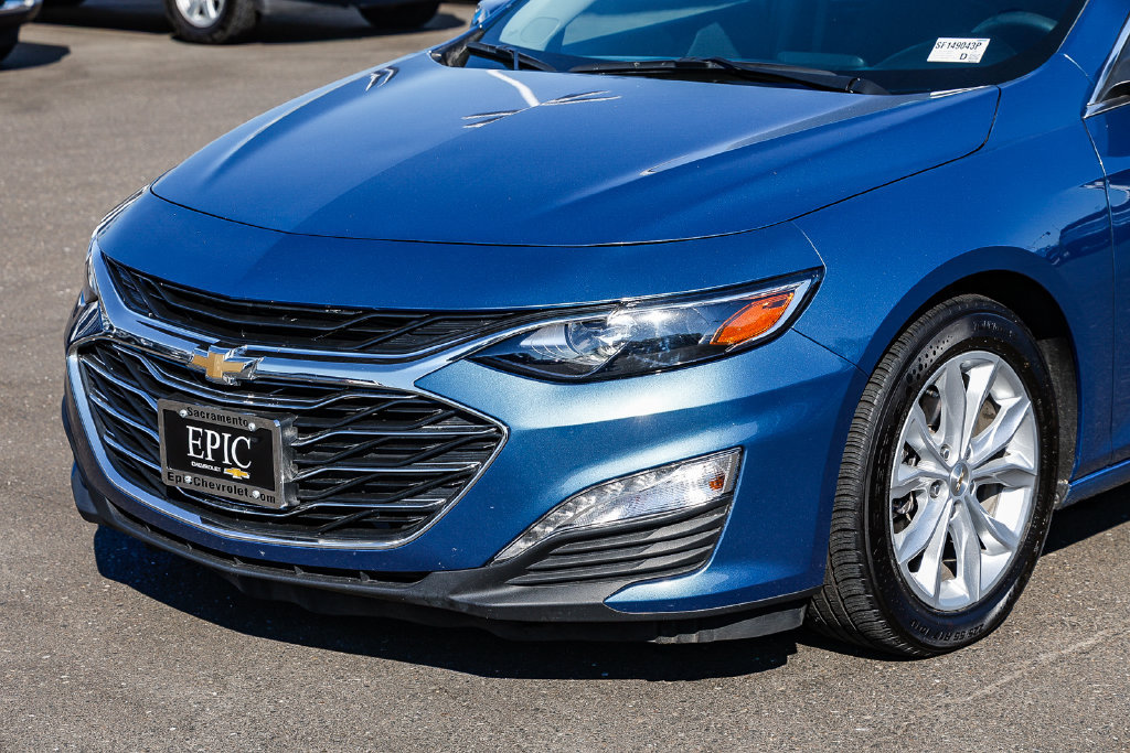 Used 2025 Chevrolet Malibu LT FWD image 7