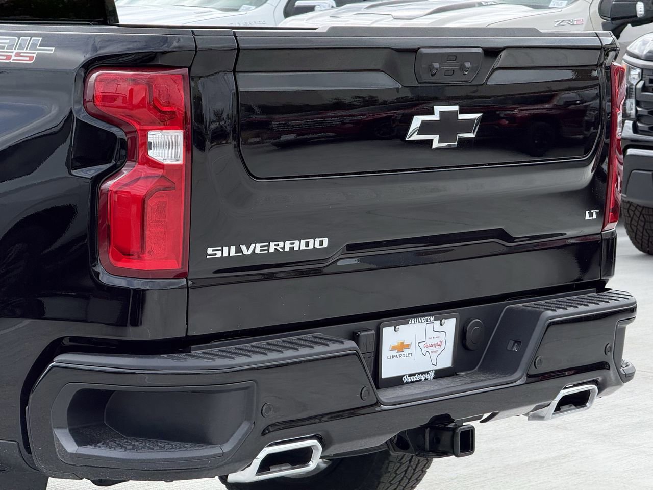 New 2026 Chevrolet Silverado 1500 LT Trail Boss w/ LT Trail Boss Premium Package AWD/4WD image 6