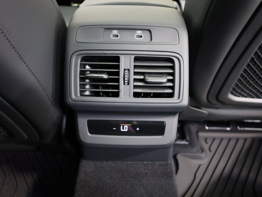 New 2026 Audi SQ5 Premium Plus AWD/4WD image 25