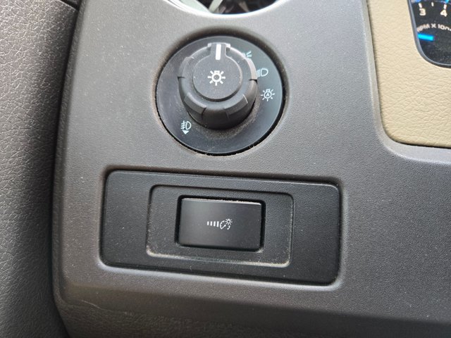 Used 2013 Ford F150 XLT w/ Luxury Equipment Group RWD image 12