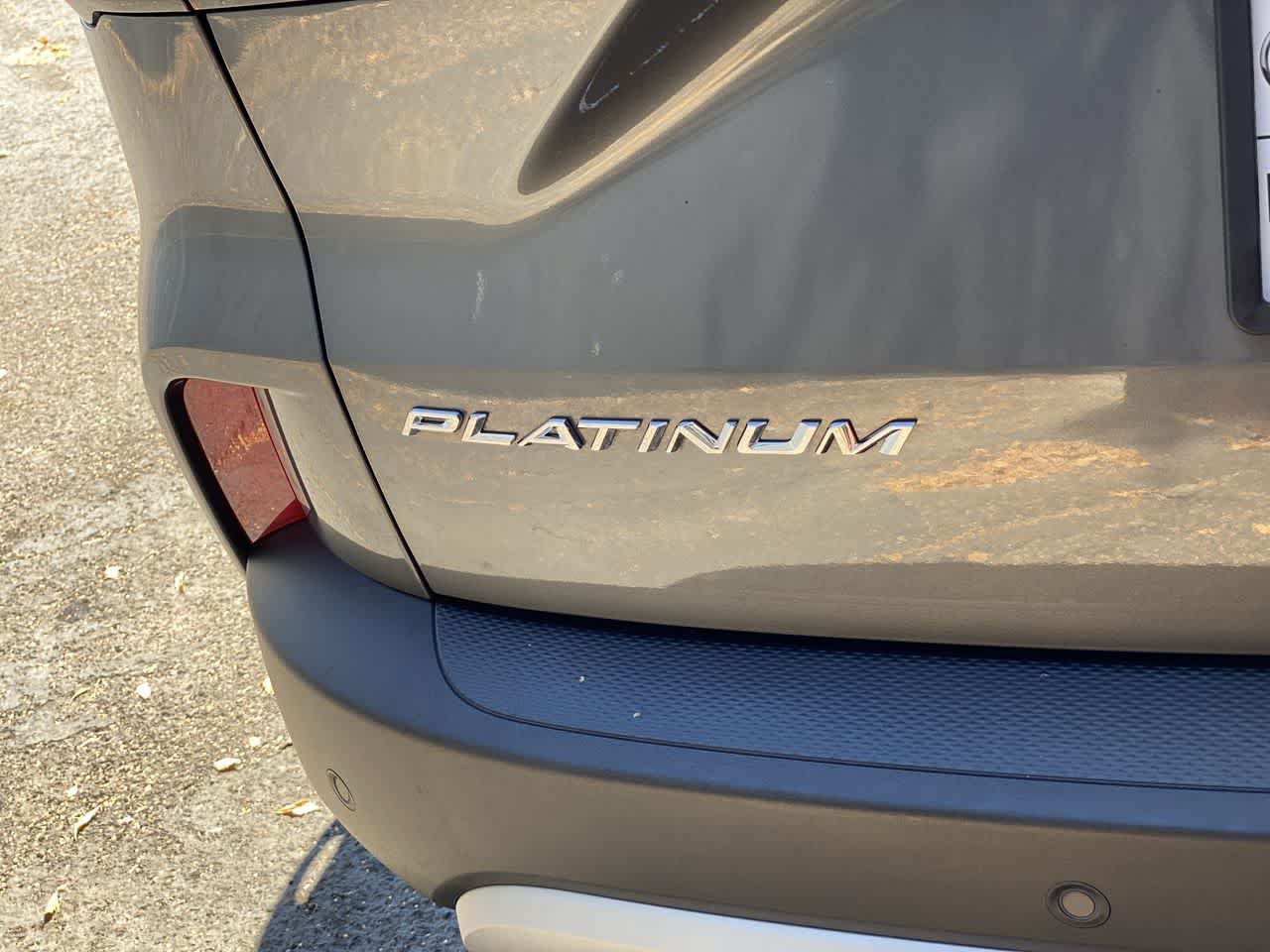 Used 2025 Ford Escape Platinum AWD/4WD image 10