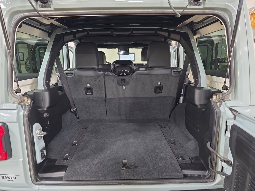 Used 2024 Jeep Wrangler Sahara w/ Safety Group image 12