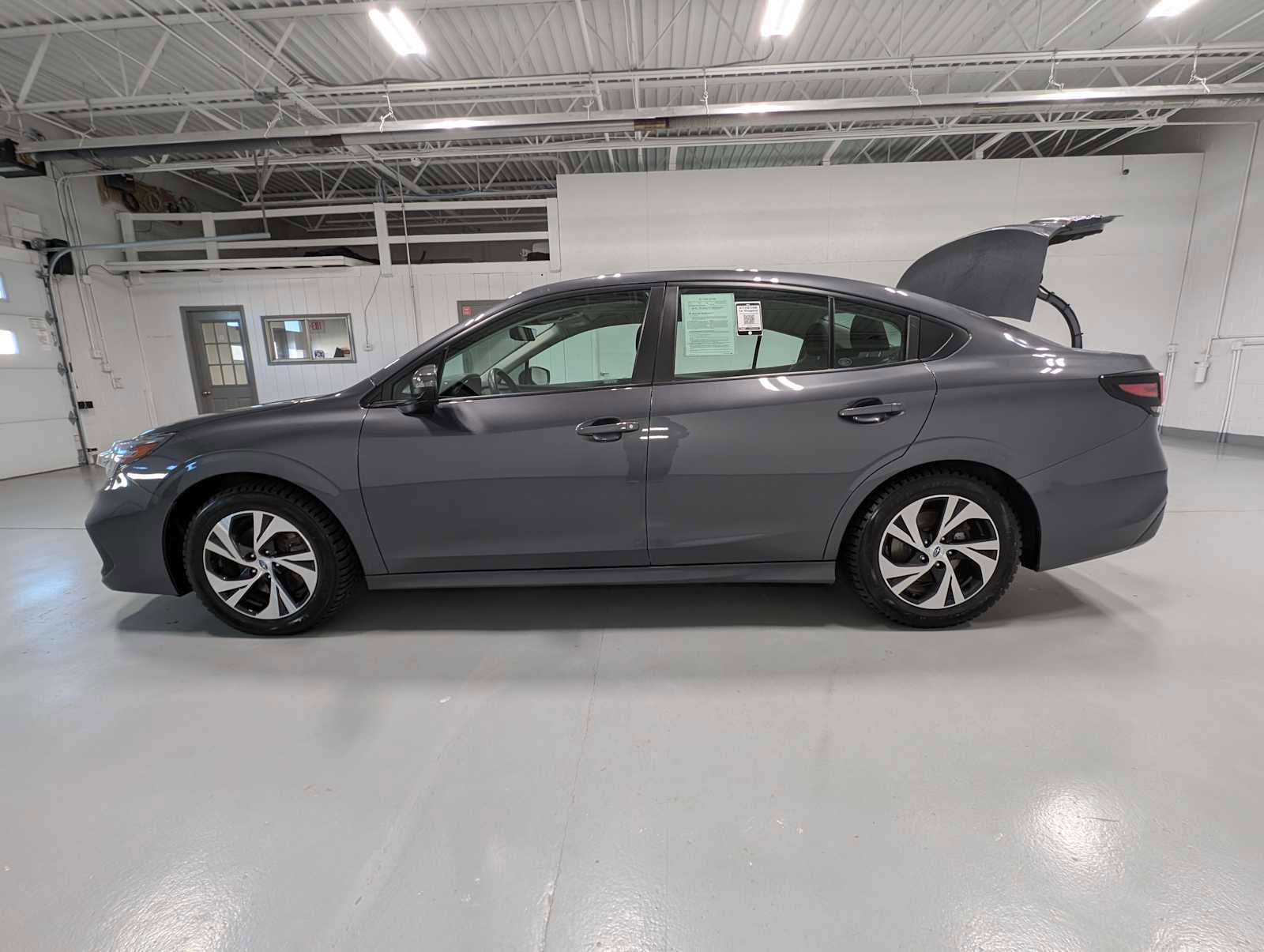 Used 2024 Subaru Legacy Premium AWD/4WD image 12