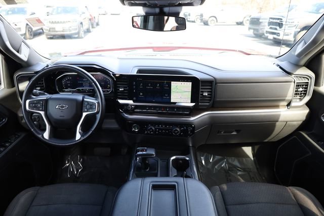 Used 2022 Chevrolet Silverado 1500 RST w/ Z71 Off-Road Package image 16