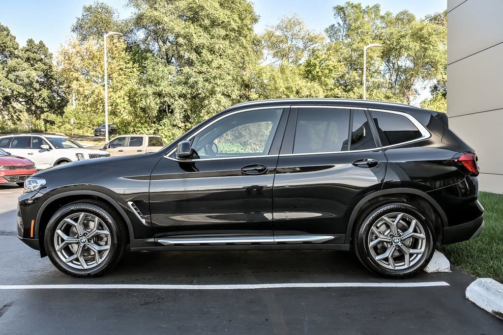 Used 2023 BMW X3 xDrive30i w/ Premium Package image 5
