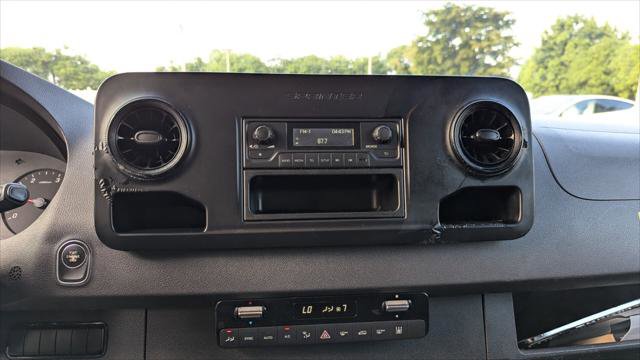 Used 2019 Mercedes-Benz Sprinter 2500 w/ Driver Convenience Package image 26