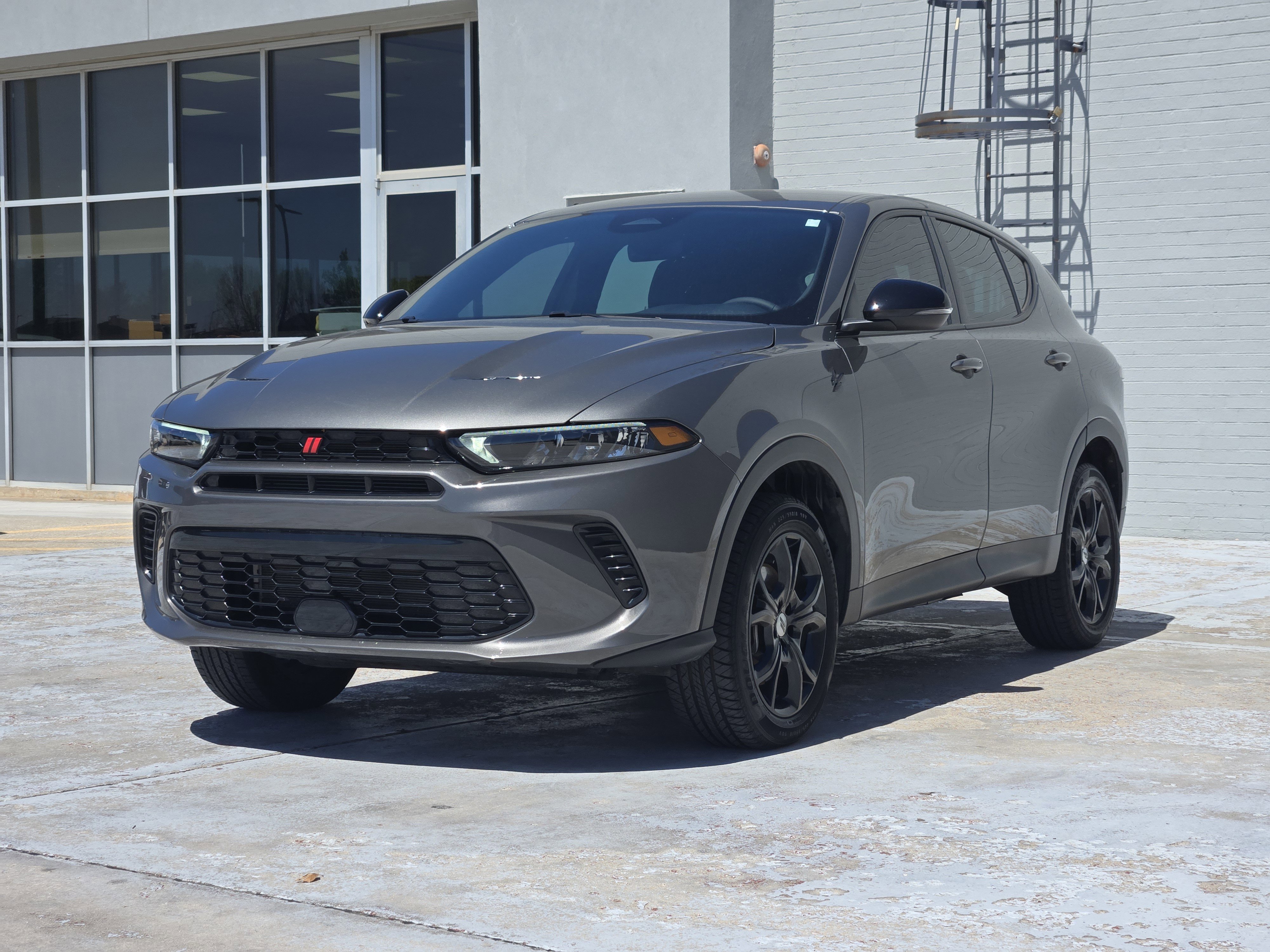 Used 2024 Dodge Hornet GT w/ GT Blacktop Package image 4