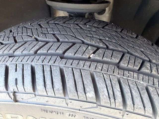 Used 2025 Chevrolet Traverse High Country AWD/4WD image 13