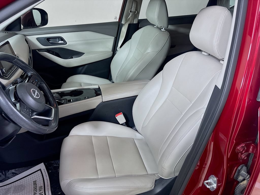 Used 2023 Nissan Rogue SL FWD image 11