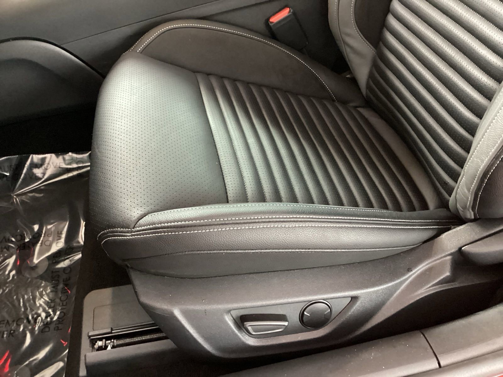 Used 2025 Ford Mustang GT image 15