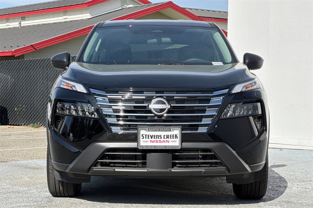 New 2026 Nissan Rogue S image 3