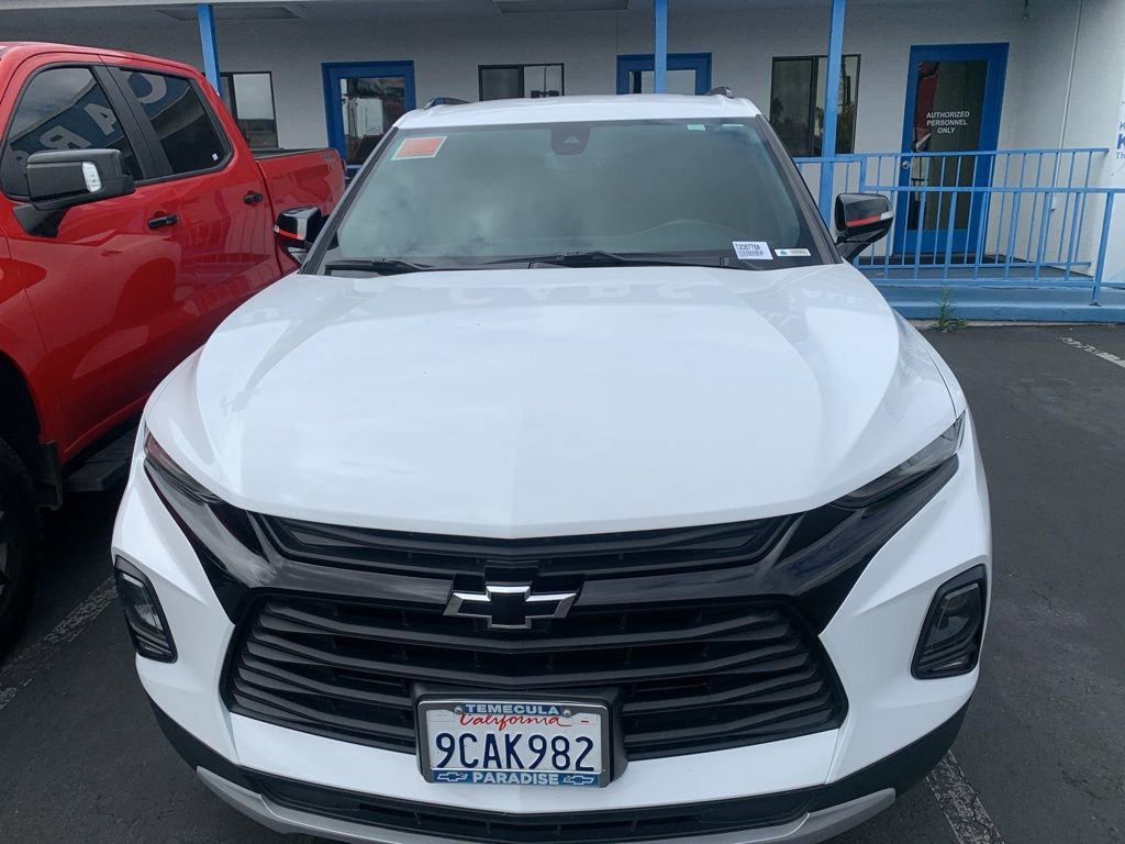 Used 2022 Chevrolet Blazer LT w/ Redline Edition AWD/4WD image 3