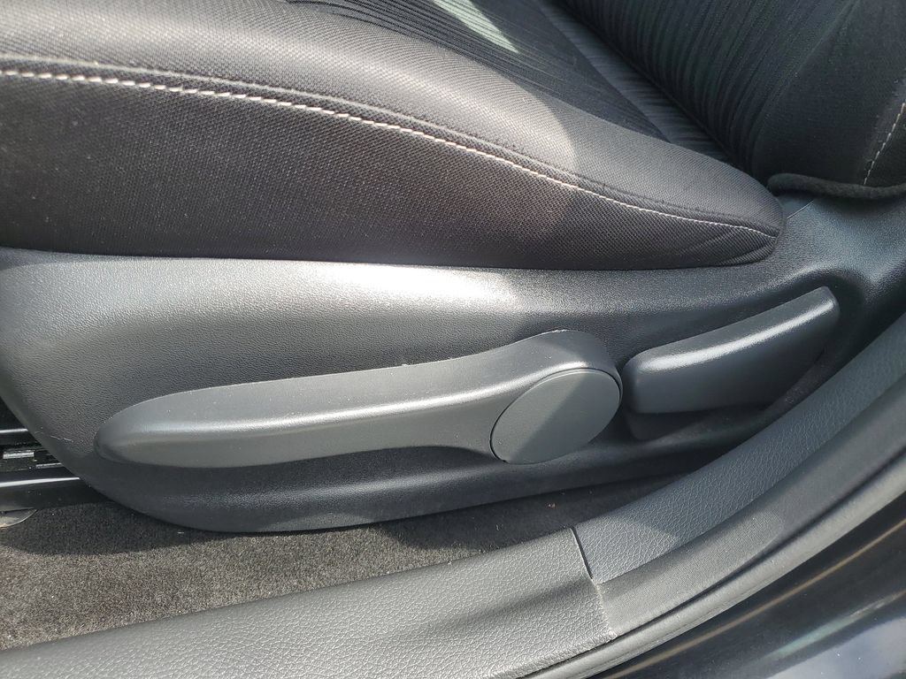 Used 2017 Nissan Sentra SV FWD image 13