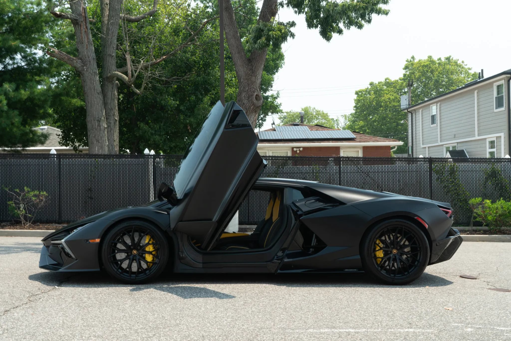 Used 2024 Lamborghini Revuelto AWD/4WD image 36
