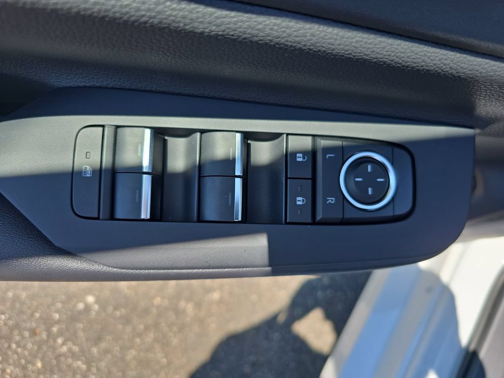 Used 2026 Toyota Prius Plug-In Hybrid w/ Limited Premium Package FWD image 29