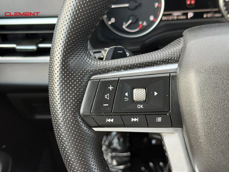 Used 2025 Mitsubishi Outlander SE AWD/4WD image 23