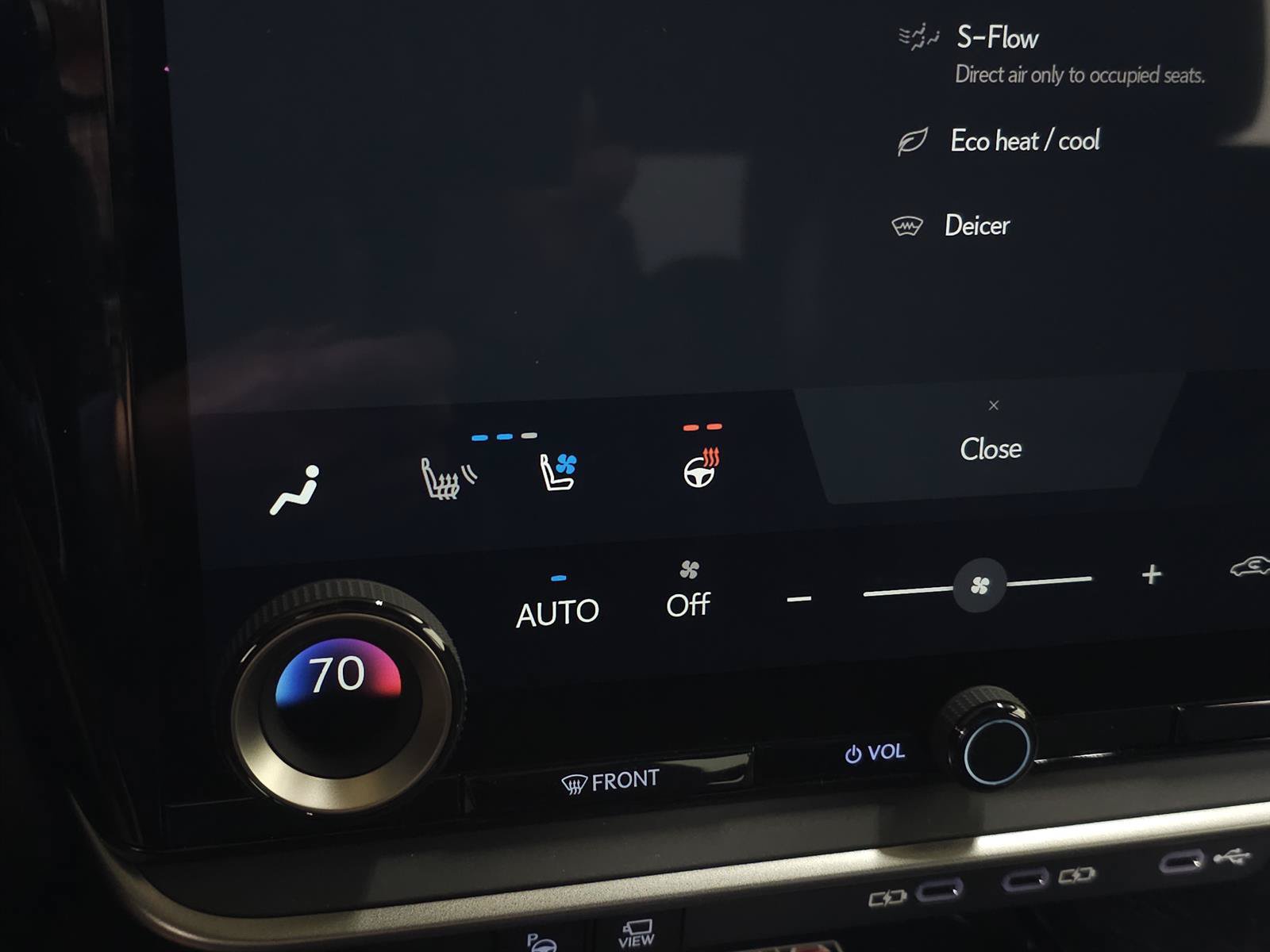 Used 2026 Lexus RZ 450e AWD w/ Technology Package image 31