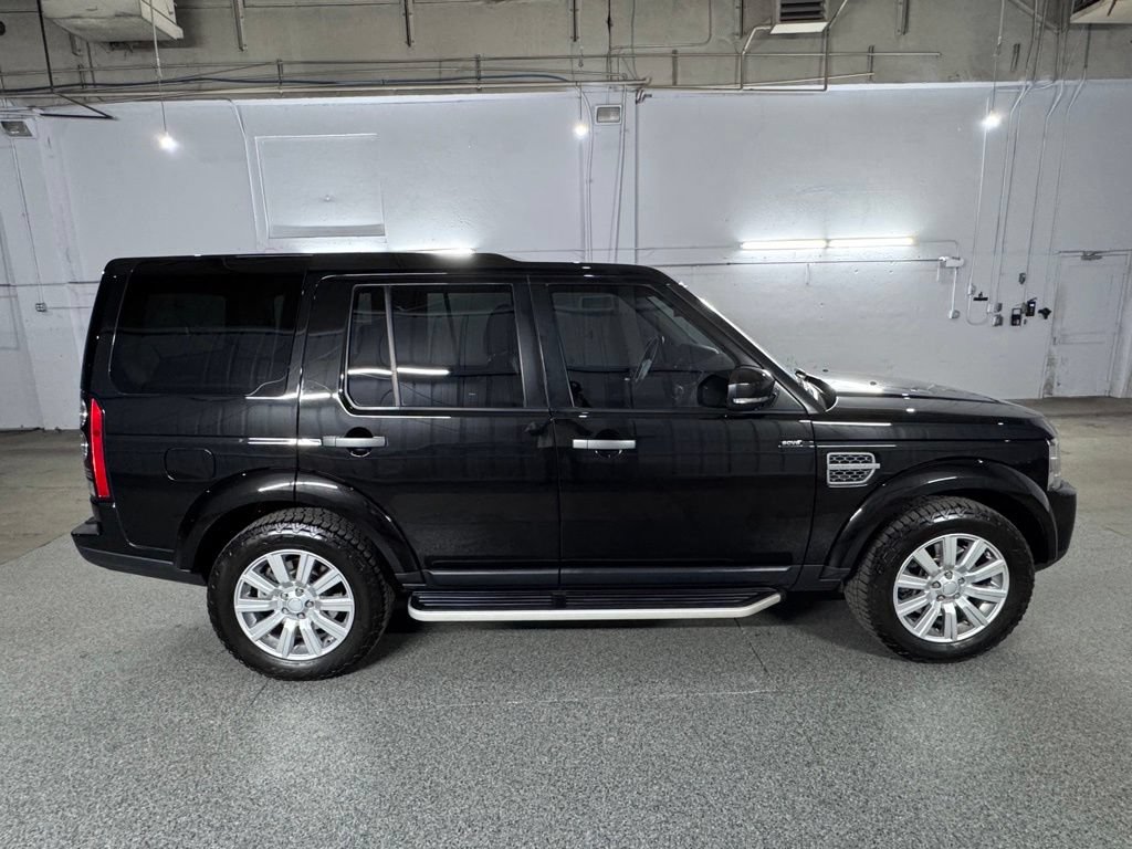 Used 2016 Land Rover LR4 AWD/4WD image 12