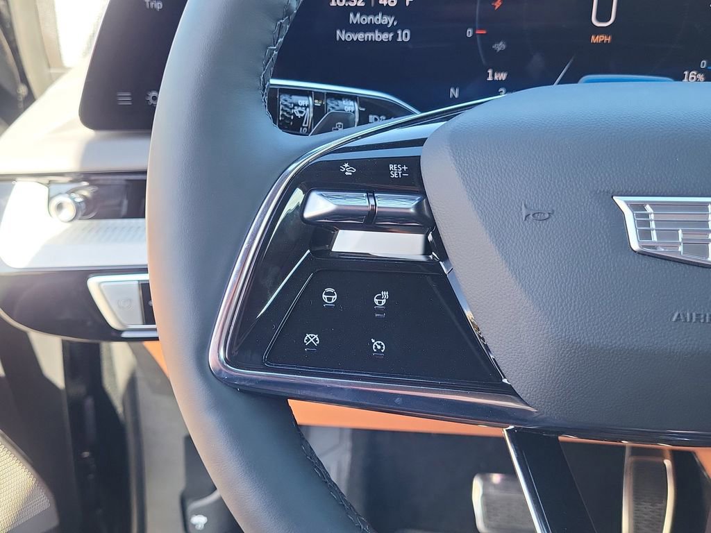 New 2026 Cadillac Optiq Sport 2 image 14