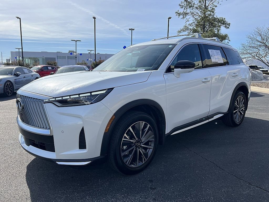 Used 2026 INFINITI QX60 Luxe w/ Cargo Package image 7