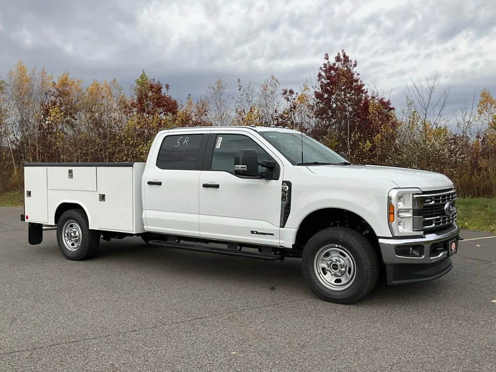 New 2026 Ford F350 XL w/ XL Chrome Package image 1