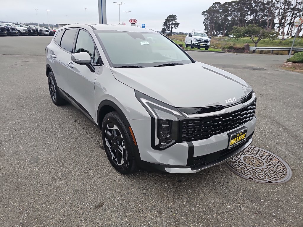 New 2026 Kia Sportage S image 8