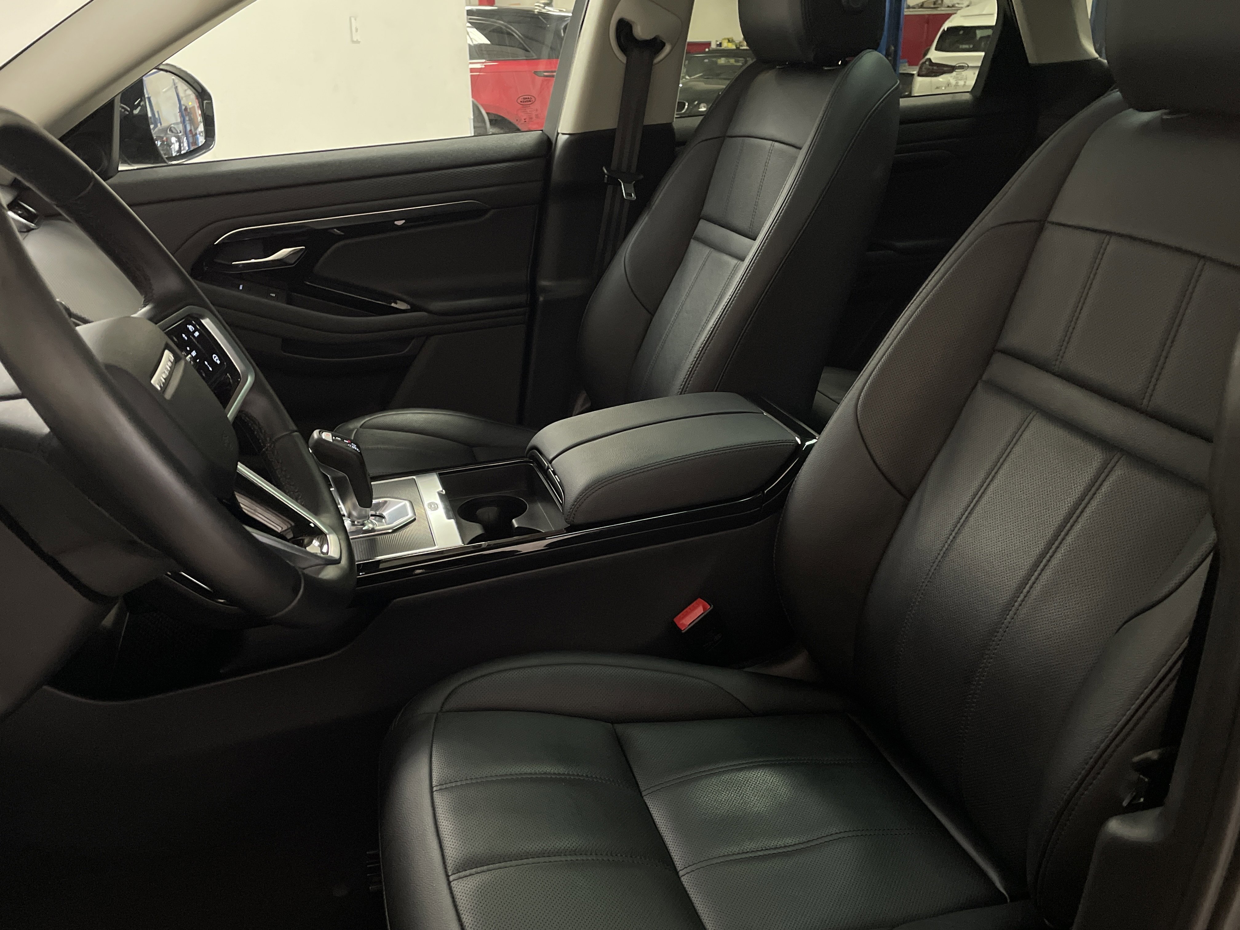 Used 2022 Land Rover Range Rover Evoque S AWD/4WD image 21