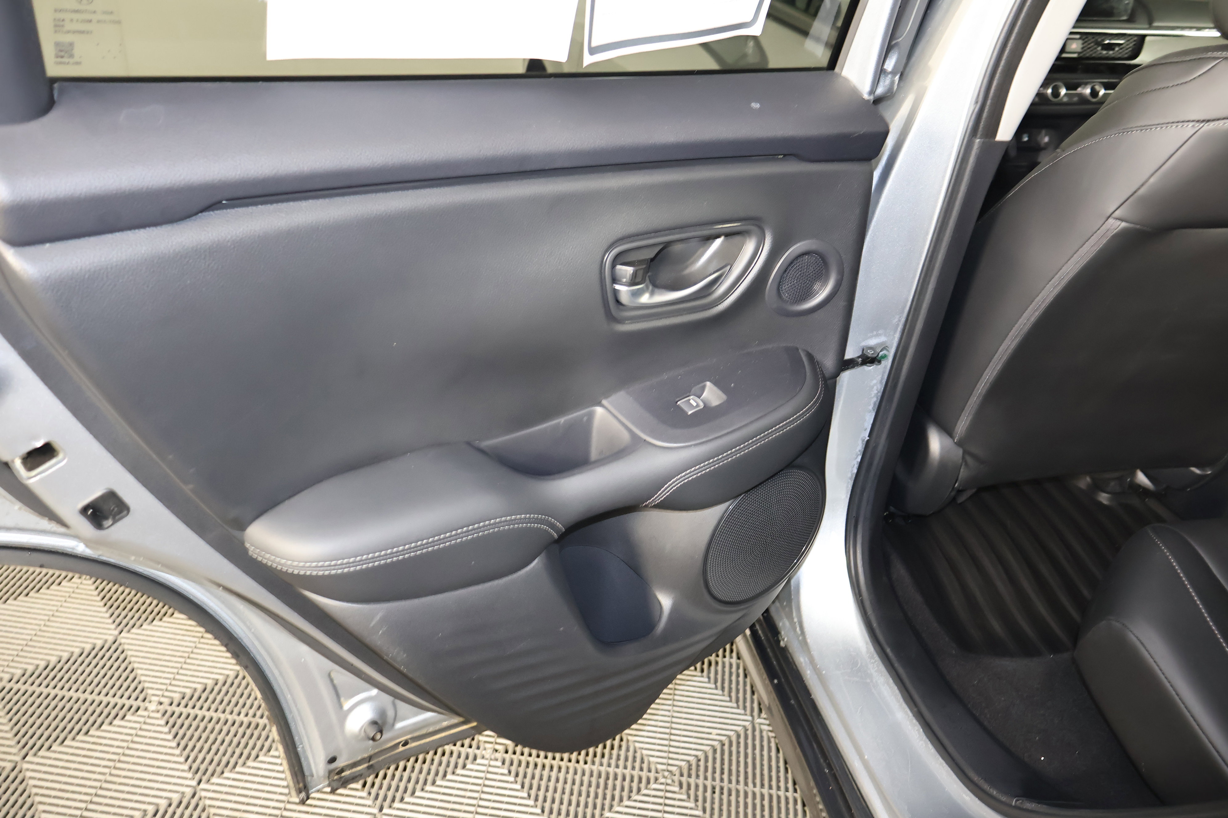 Certified 2025 Acura ADX AWD image 45