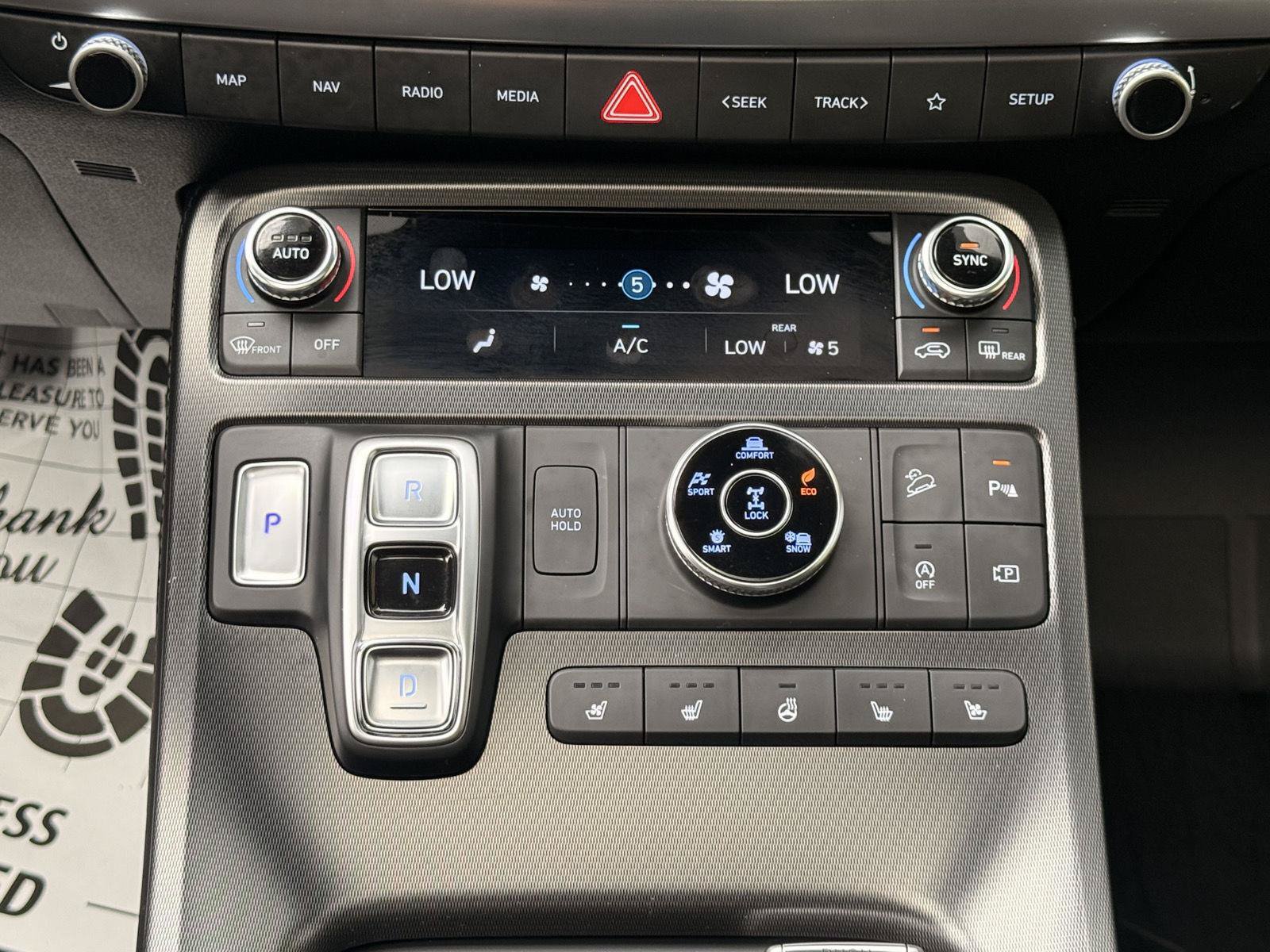 Certified 2025 Hyundai Palisade Calligraphy AWD/4WD image 31
