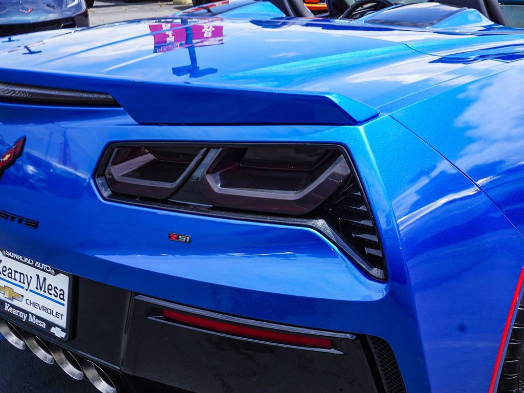 Used 2016 Chevrolet Corvette Stingray Convertible w/ 2LT Preferred Equipment Group RWD image 7