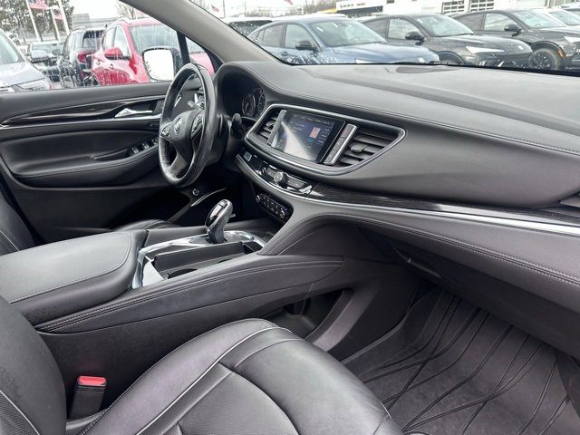 Used 2021 Buick Enclave Avenir image 18