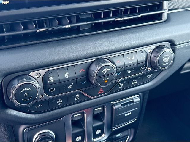 New 2026 Jeep Wrangler Rubicon AWD/4WD image 12