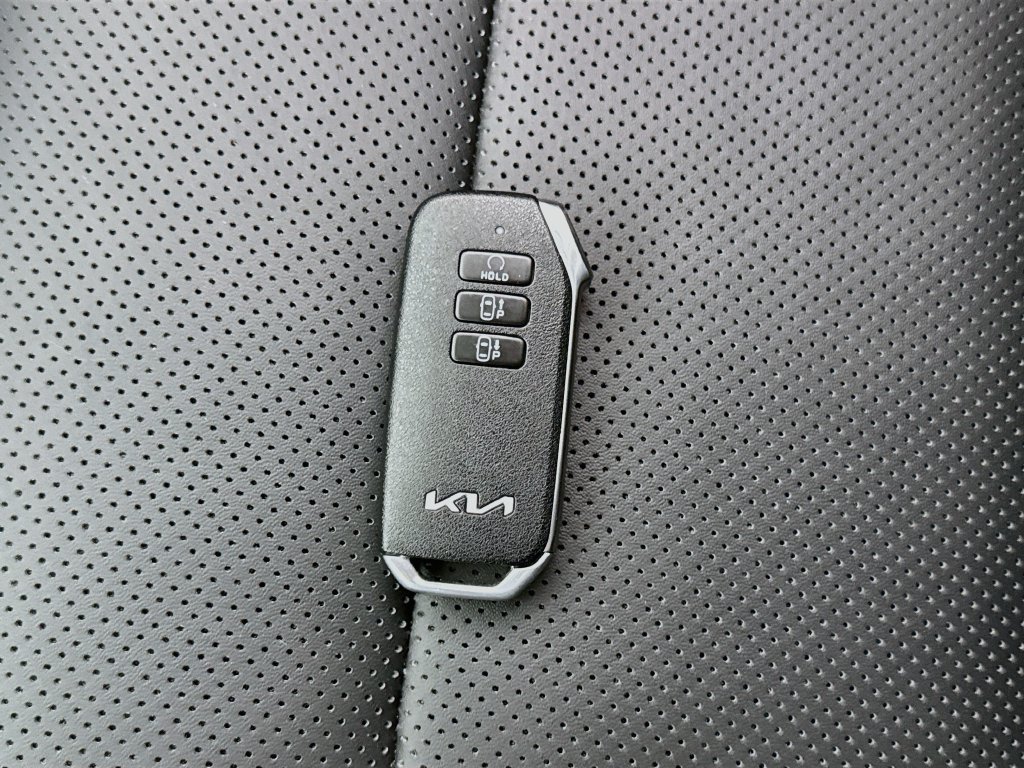 Used 2022 Kia EV6 GT-Line w/ First Edition Package AWD/4WD image 33