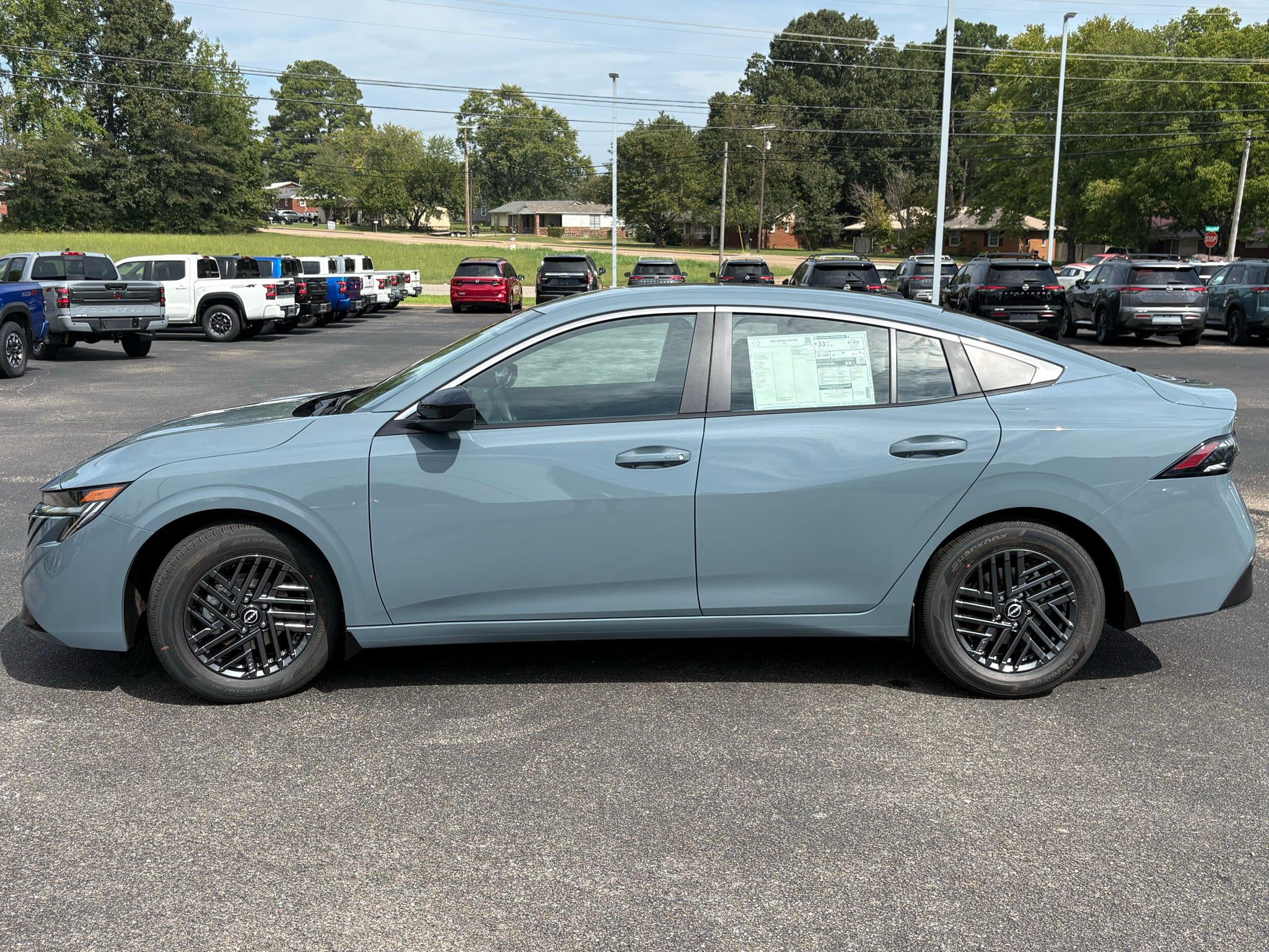 New 2027 Nissan Sentra SV w/ SV Convenience Package FWD image 10