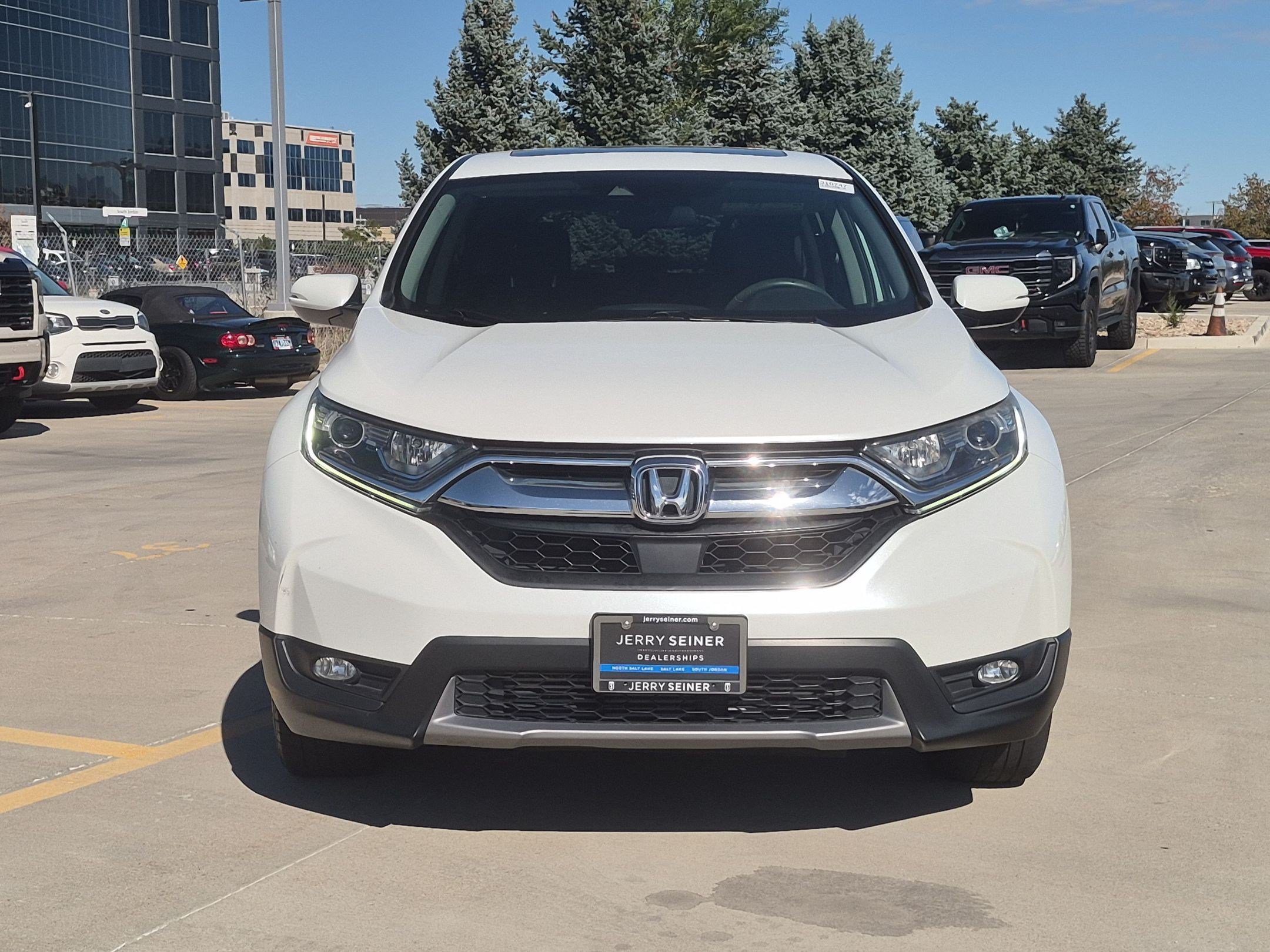 Used 2019 Honda CR-V EX image 9