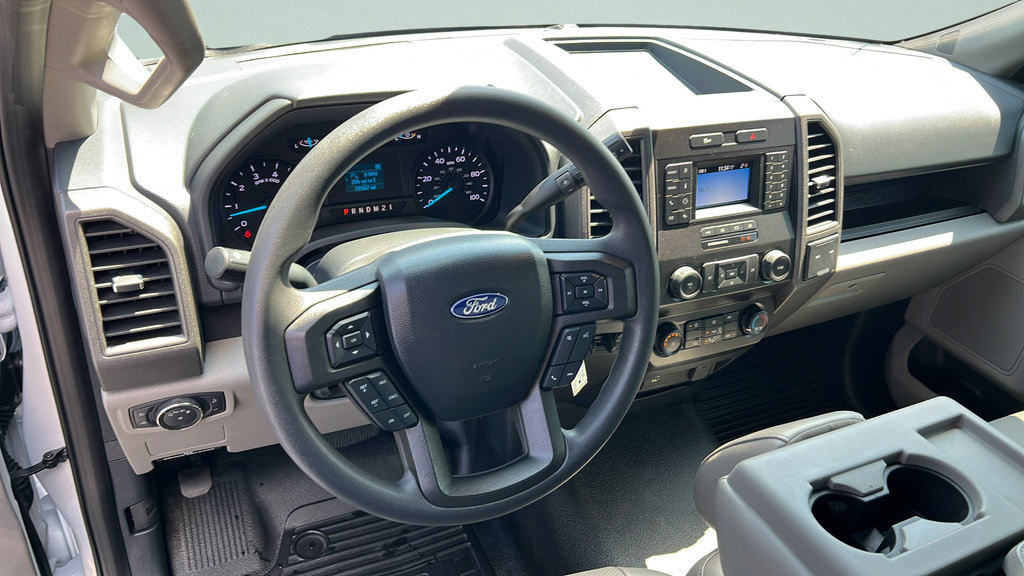 Used 2022 Ford F250 XL w/ Power Equipment Group AWD/4WD image 12