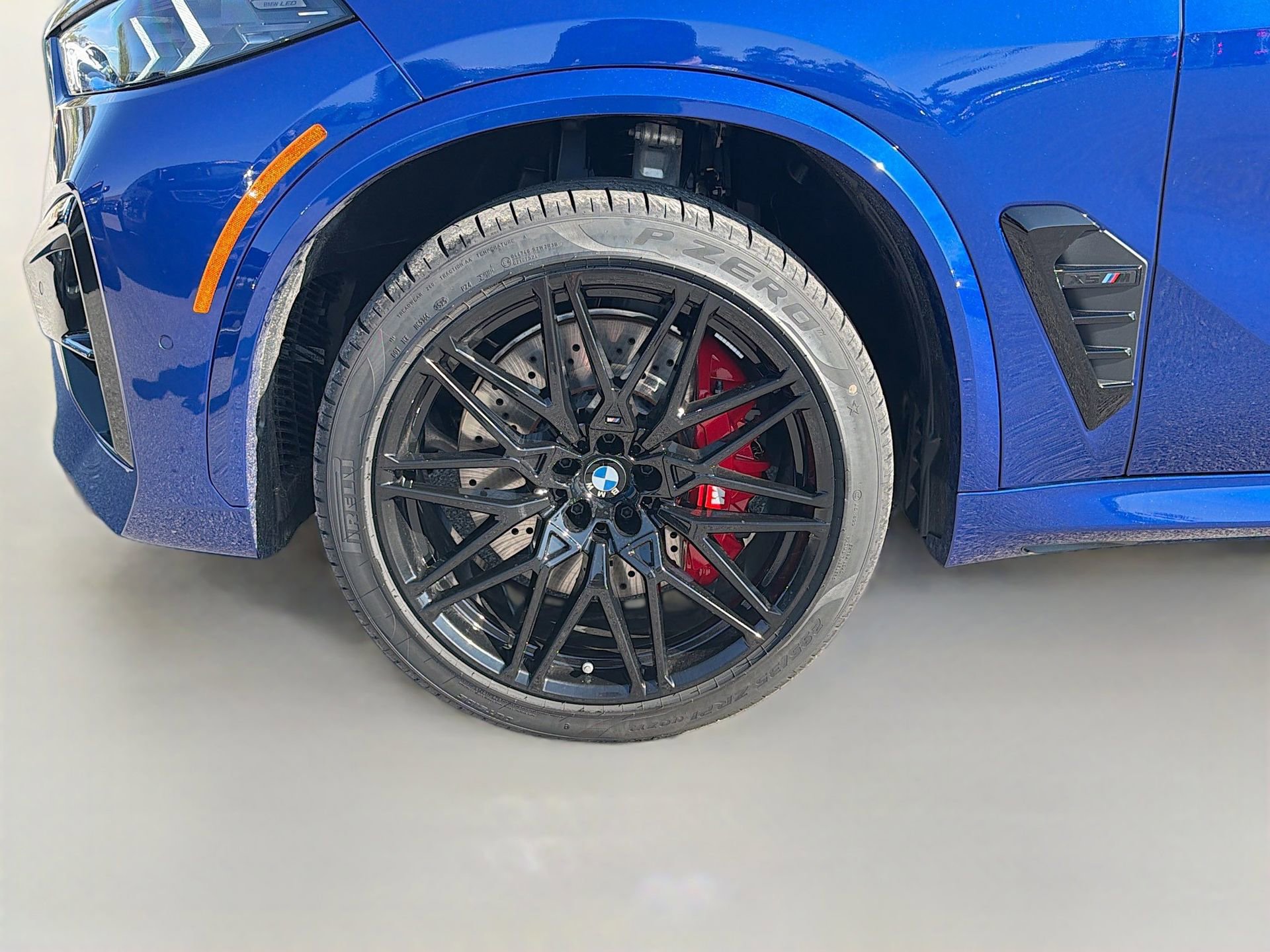 New 2026 BMW X5 M Competition w/ Executive Package image 43