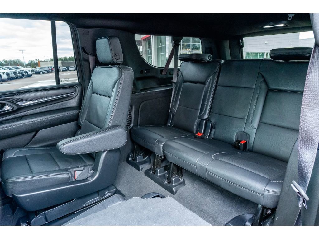 Used 2023 GMC Yukon Denali image 14