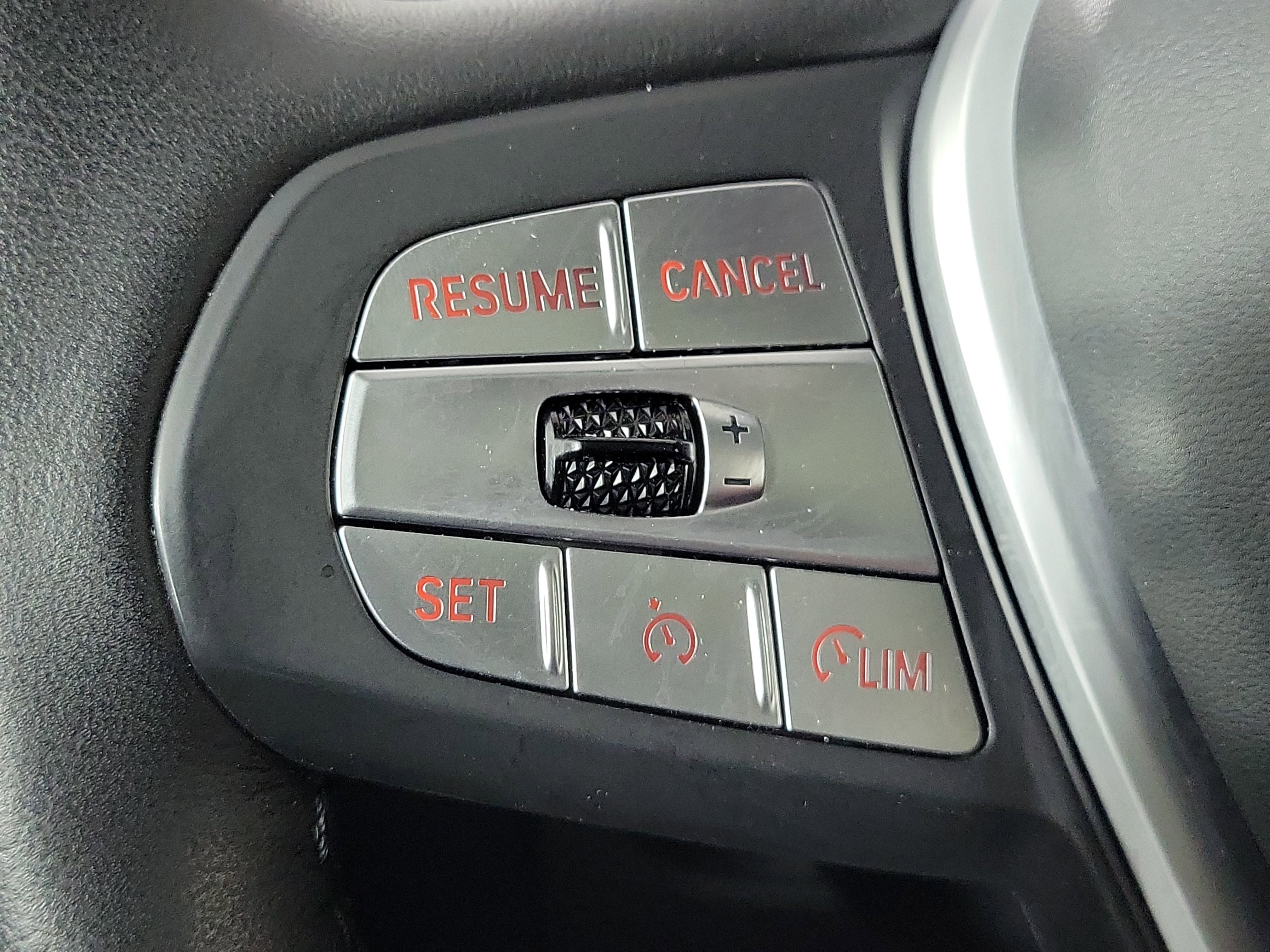 Certified 2023 BMW X4 xDrive30i w/ Premium Package image 13