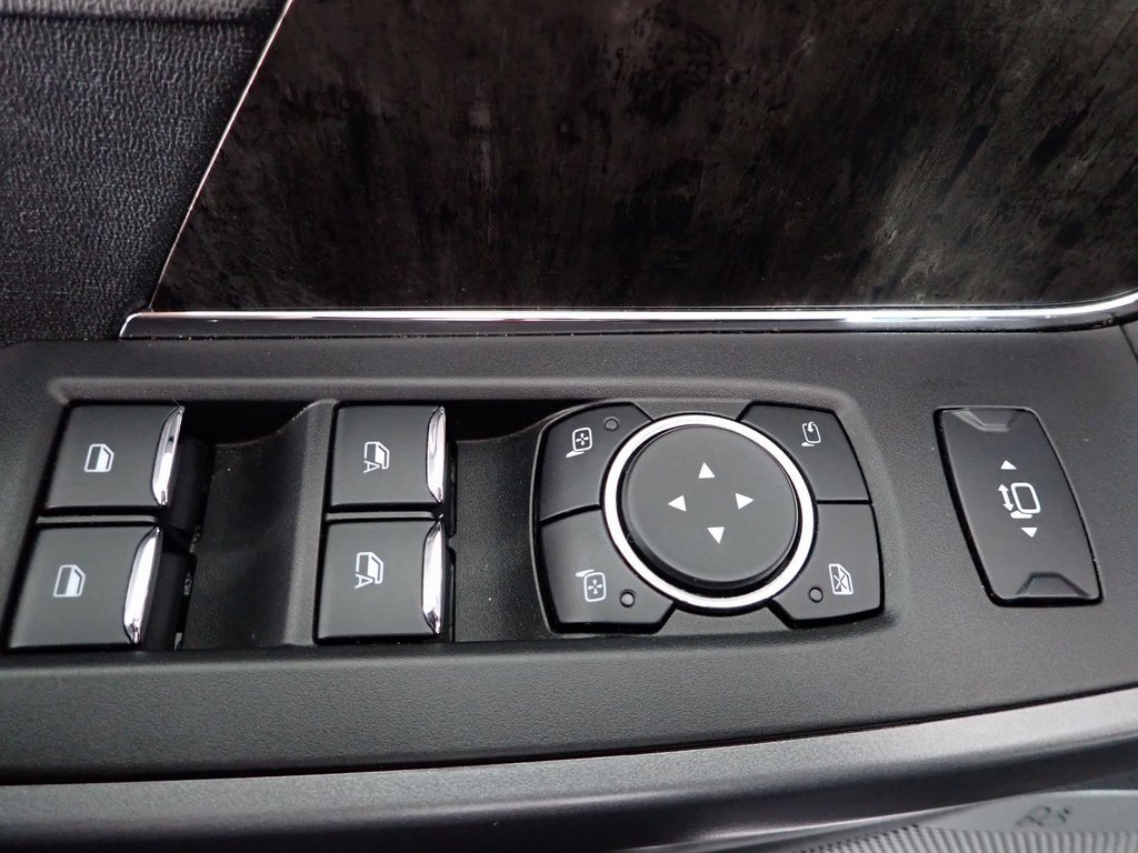 Used 2024 Ford F350 Lariat w/ FX4 Off-Road Package image 20