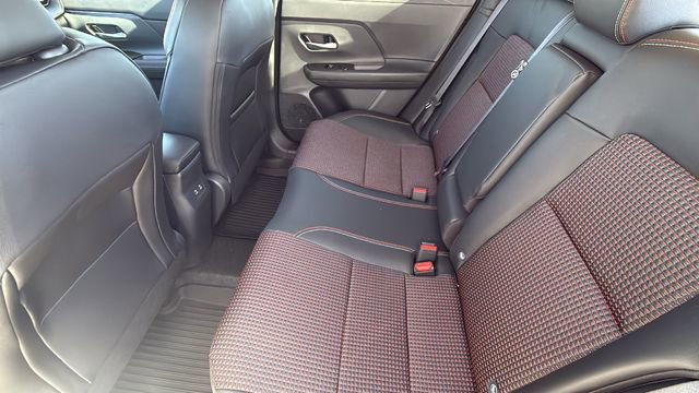 New 2026 Nissan Kicks SR w/ Cold Weather Package image 24