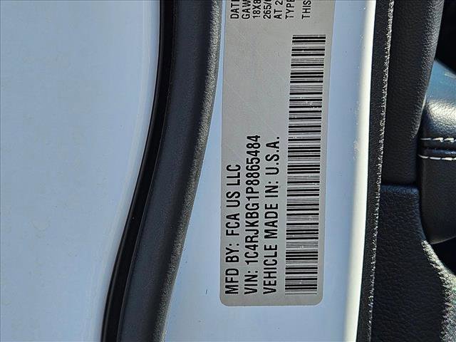 Used 2023 Jeep Grand Cherokee L Limited image 24