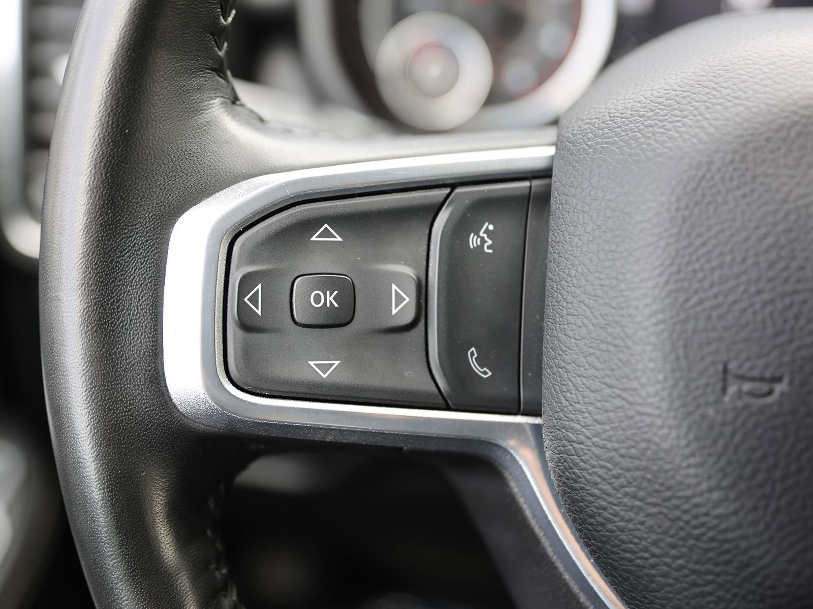 Used 2024 RAM 2500 Laramie image 42