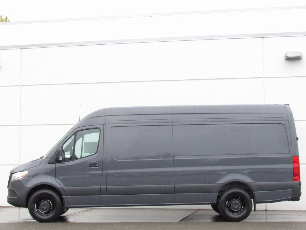 New 2025 Mercedes-Benz Sprinter 2500 image 4