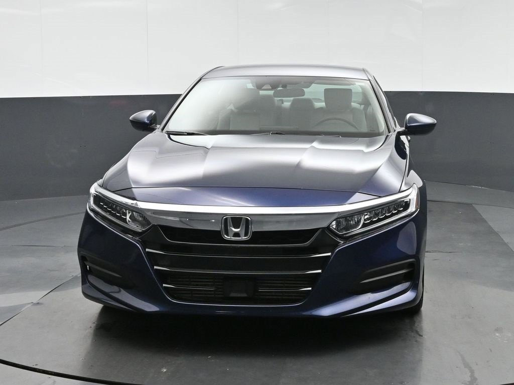 Used 2018 Honda Accord LX image 2
