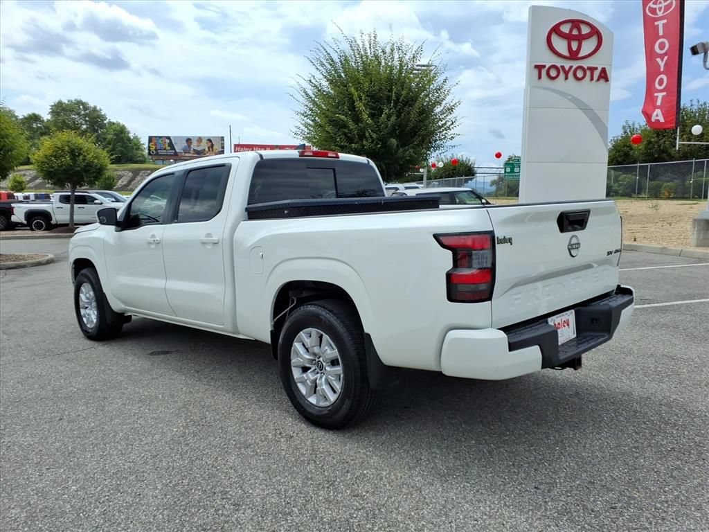 Used 2023 Nissan Frontier SV AWD/4WD image 7