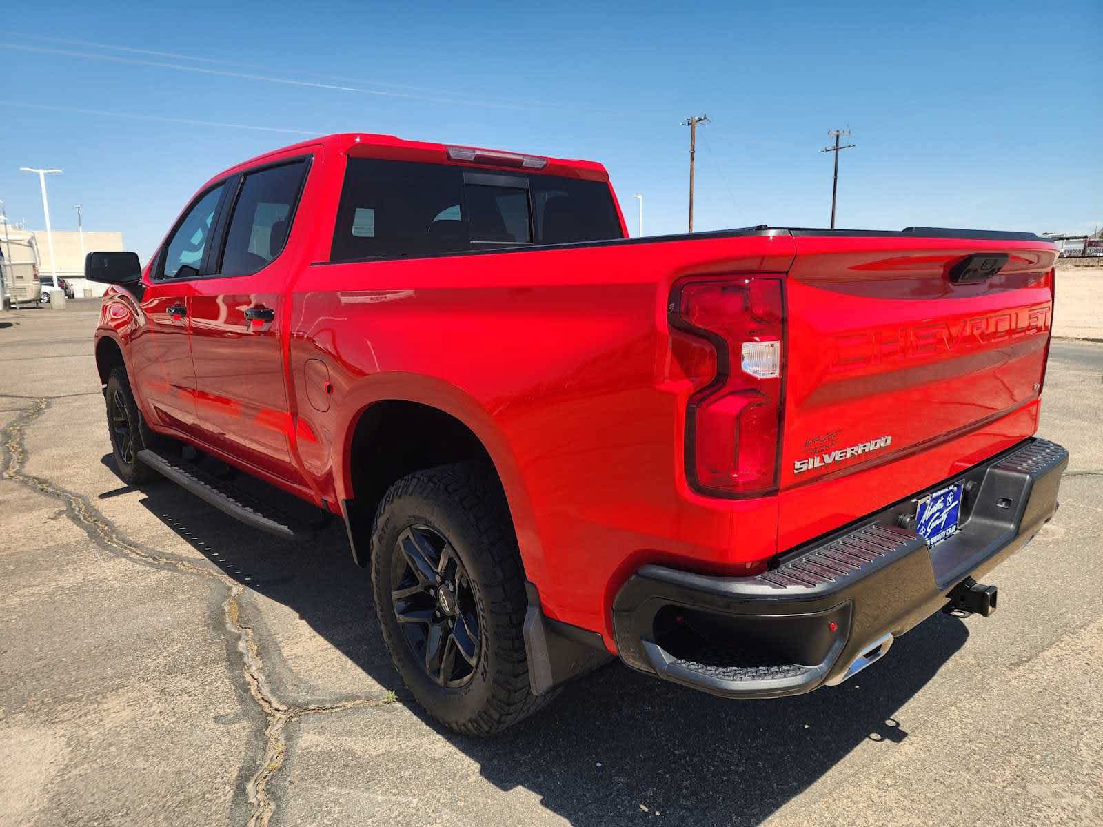 Used 2024 Chevrolet Silverado 1500 LT Trail Boss AWD/4WD image 7