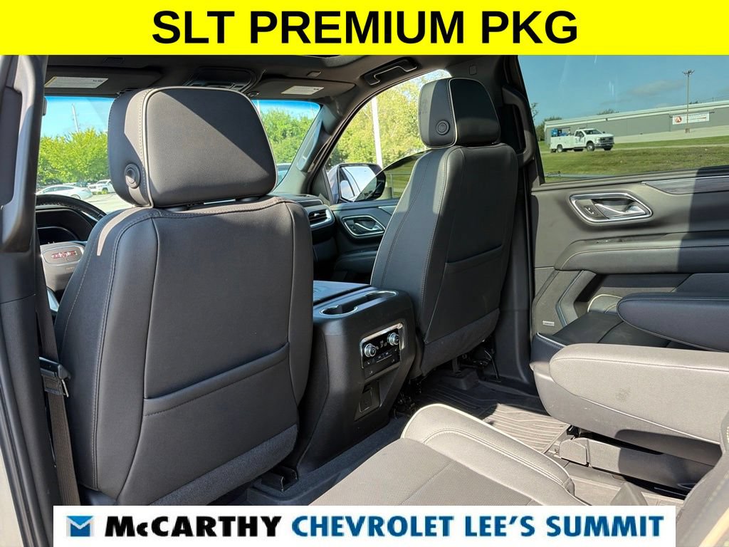 Used 2022 GMC Yukon XL SLT w/ SLT Premium Package AWD/4WD image 47