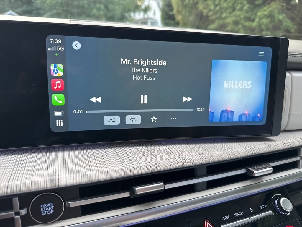 Used 2025 Hyundai Santa Fe Calligraphy image 40