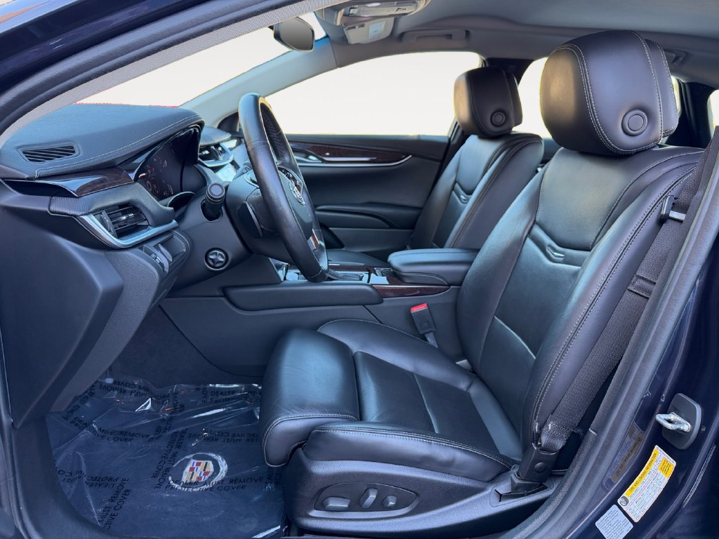 Used 2013 Cadillac XTS Luxury AWD/4WD image 14